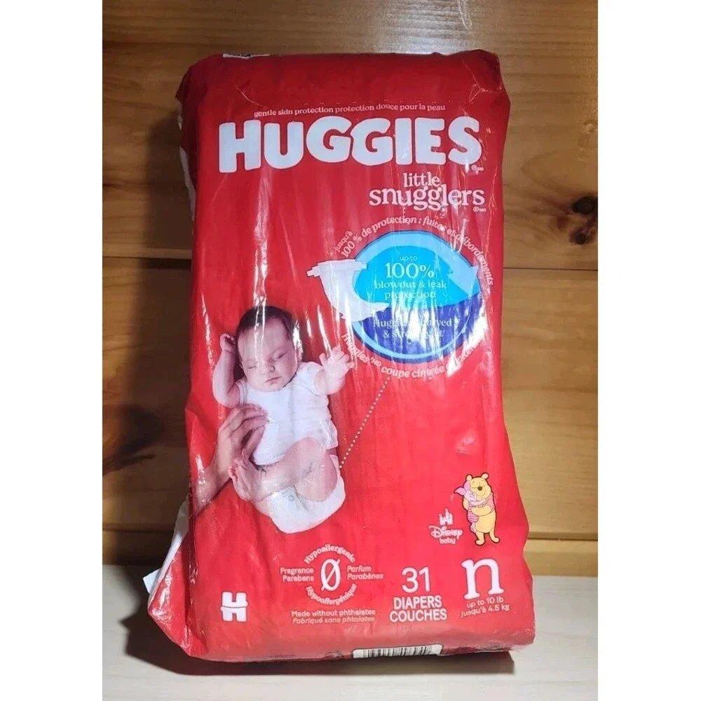 Huggies Little Snugglers Diapers - Newborn - 31 Count - Picture 2 of 3
